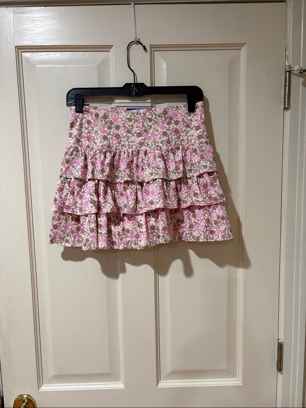 NWT JoyLab Pink Floral Tiered Ruffle High Rise Mini Skort M